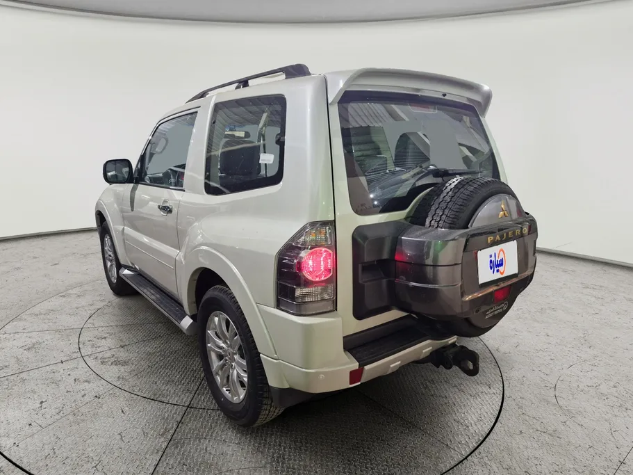 ميتسوبيشي باجيرو GLS 3Doors 2022 