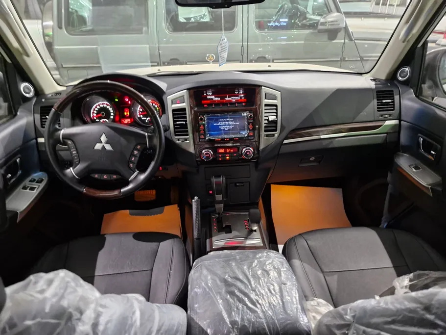 ميتسوبيشي باجيرو GLS 3Doors 2022 