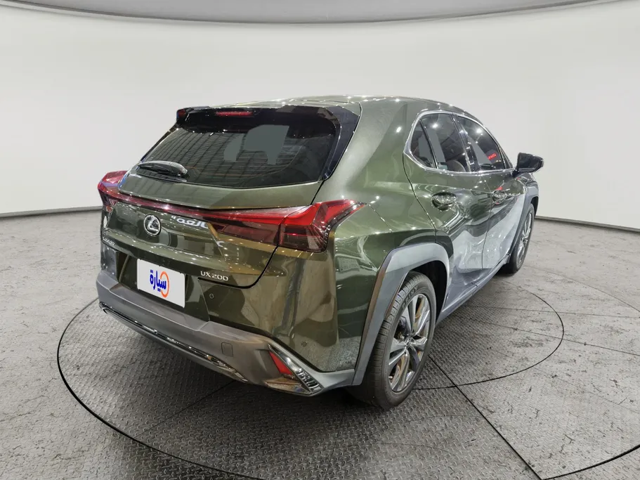 لكزس UX 200 F-Sport  2023 