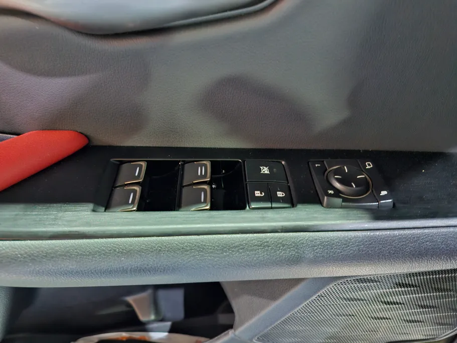 لكزس UX 200 F-Sport  2023 