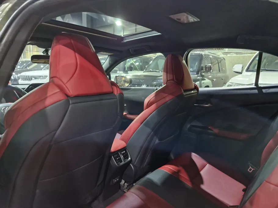 لكزس UX 200 F-Sport  2023 