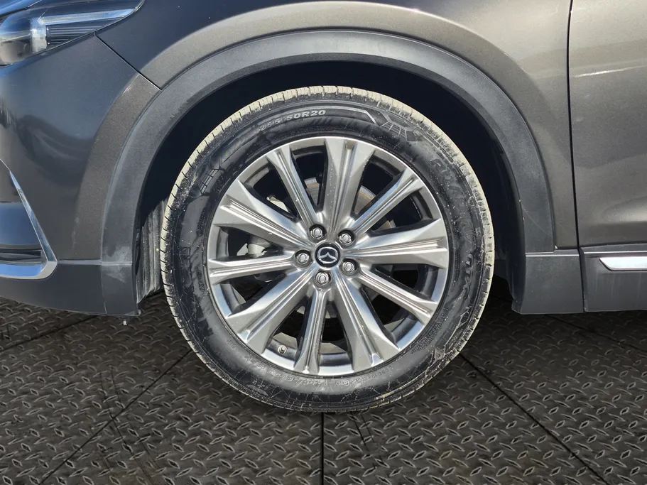 2022 Mazda CX9 Signature 