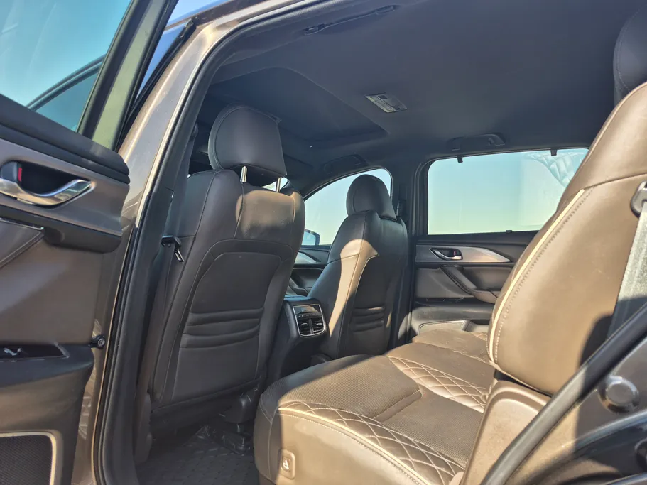 2022 Mazda CX9 Signature 