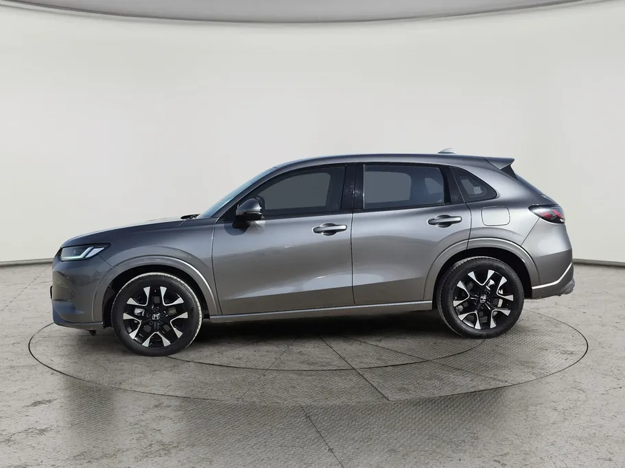 هوندا ZR-V اي اكس 2024 