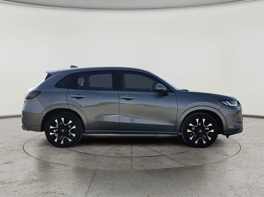 هوندا ZR-V اي اكس 2024 