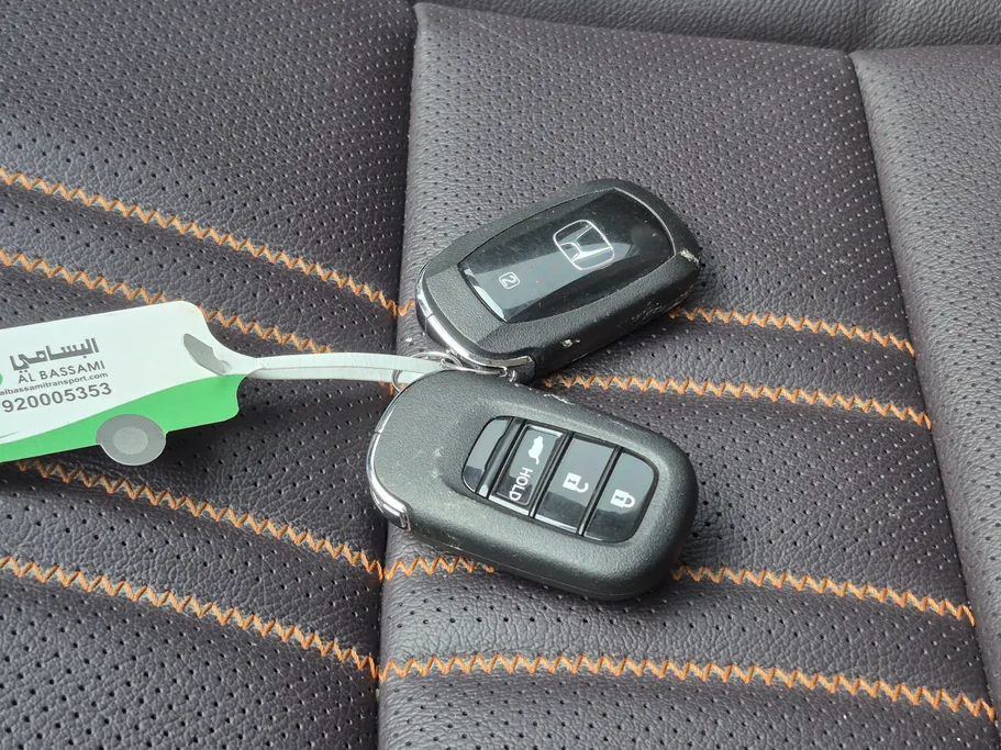 هوندا ZR-V اي اكس 2024 