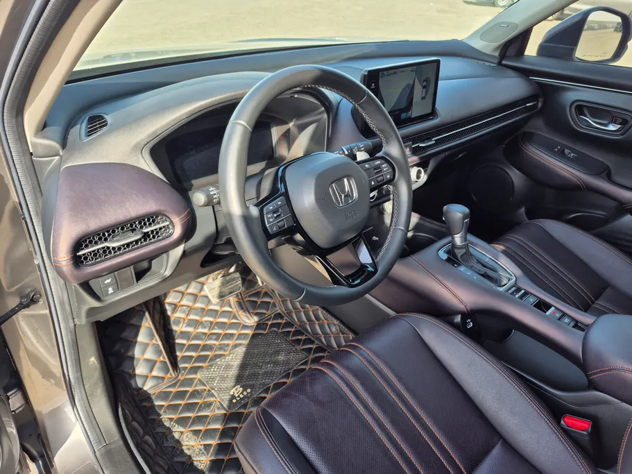 هوندا ZR-V اي اكس 2024 