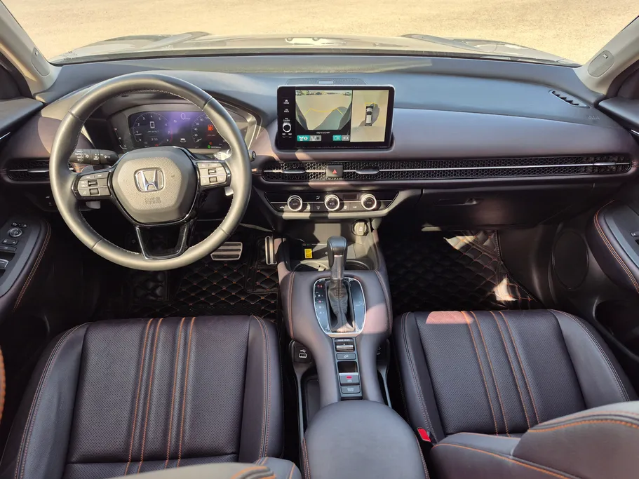 هوندا ZR-V اي اكس 2024 