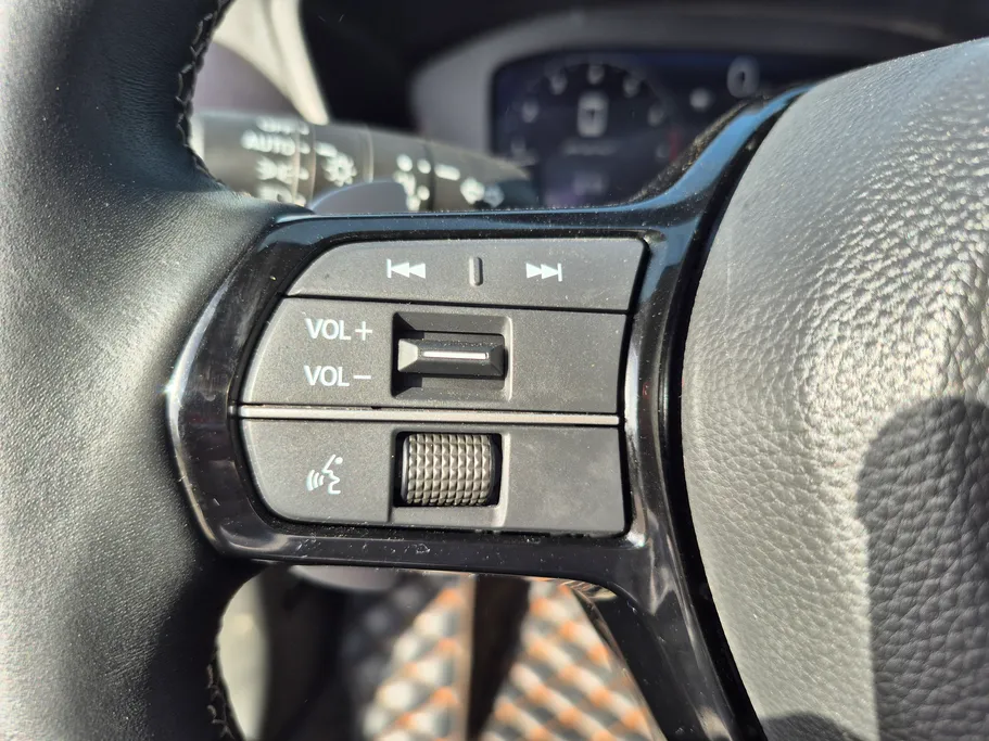 هوندا ZR-V اي اكس 2024 