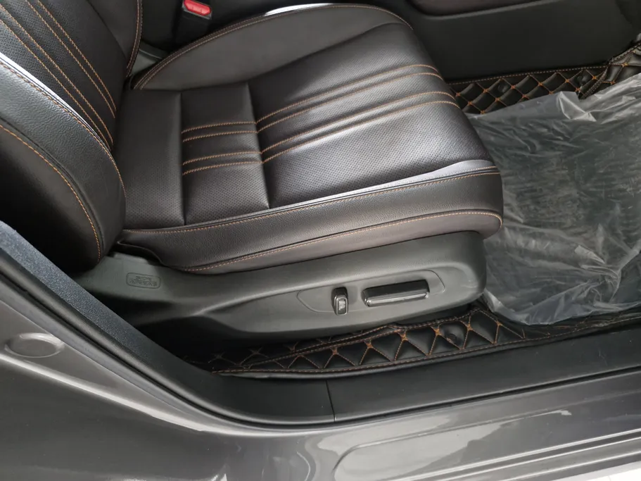 هوندا ZR-V اي اكس 2024 