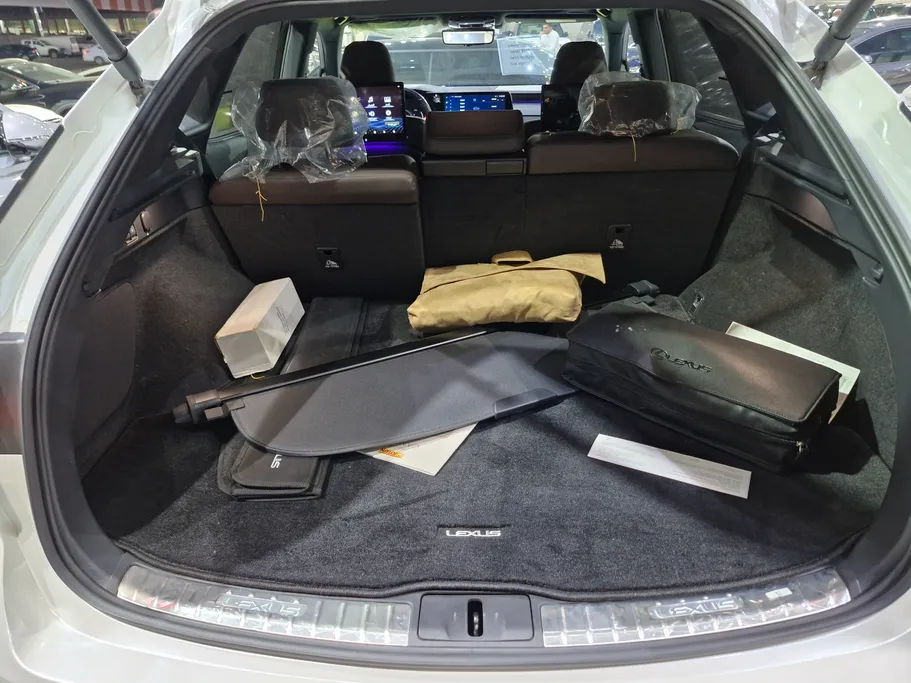 لكزس RX 350 BH Hybrid 2023 