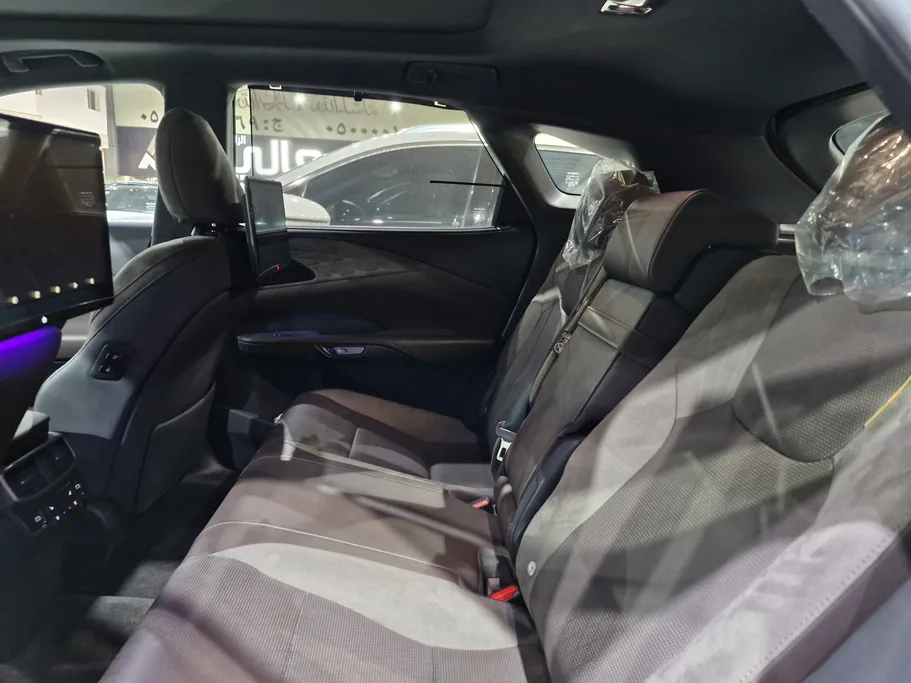 لكزس RX 350 BH Hybrid 2023 