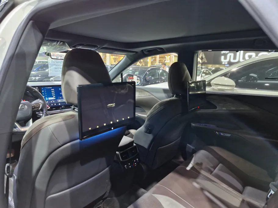 لكزس RX 350 BH Hybrid 2023 