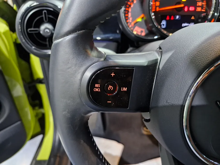 ميني كوبر هاتشباك 2023 