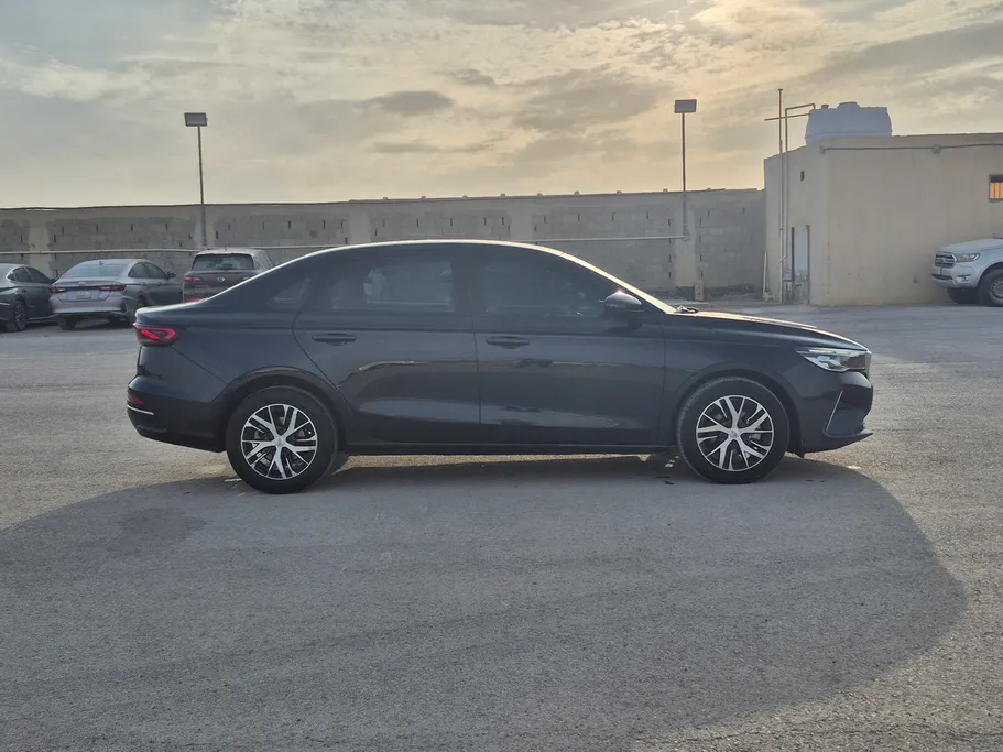 جيلي امجراند GS 2023 