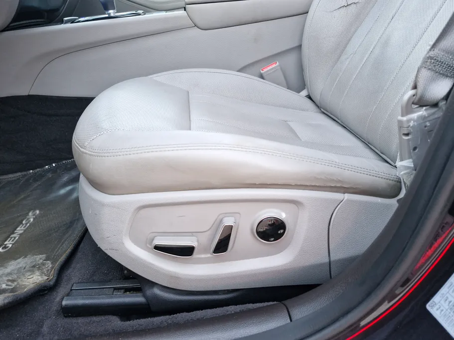 2017 Genesis G80 Premium 