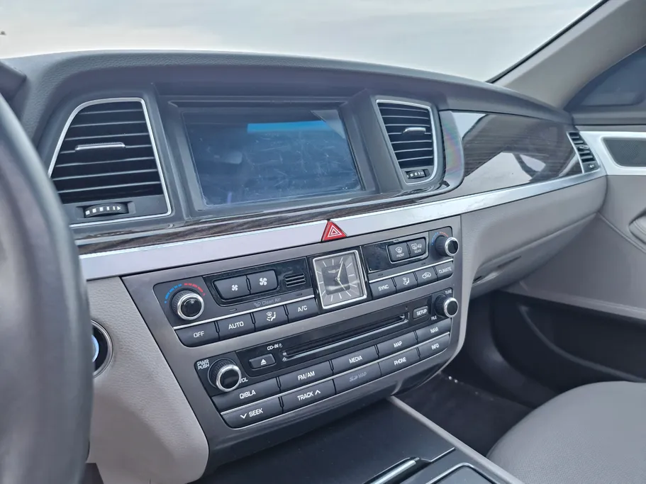 2017 Genesis G80 Premium 