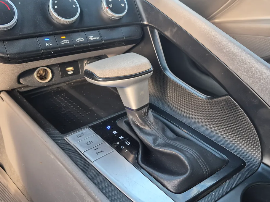 هيونداي النترا سمارت 2023 