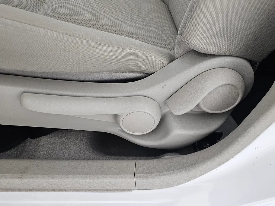 2023 Nissan Sunny SV Comfort 