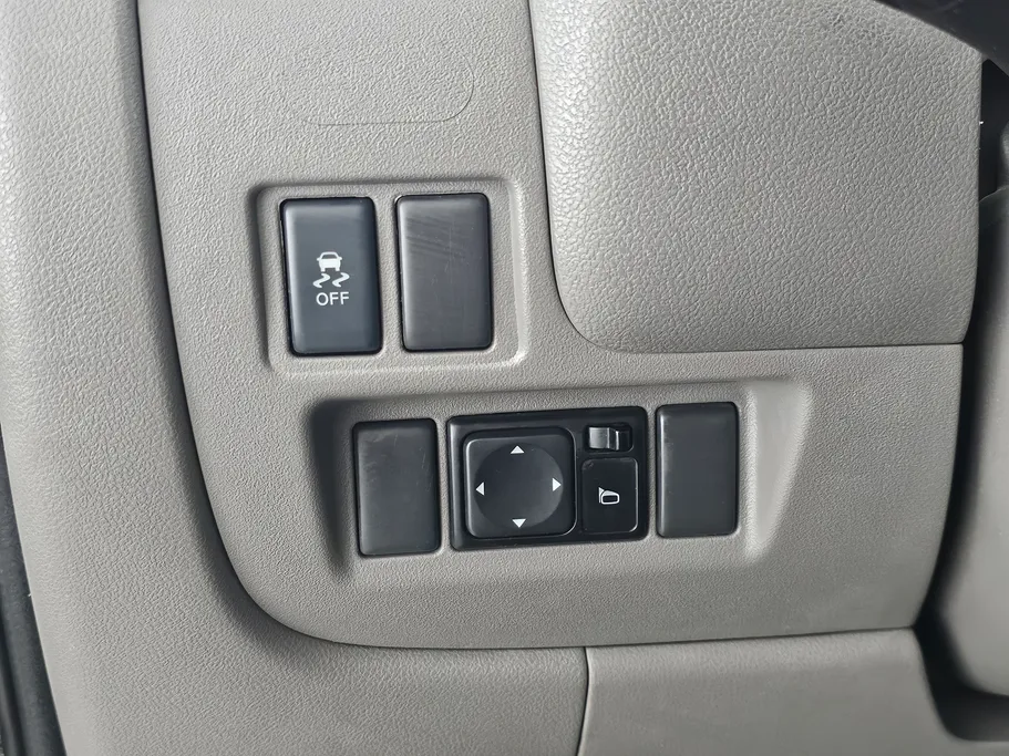 2023 Nissan Sunny SV Comfort 