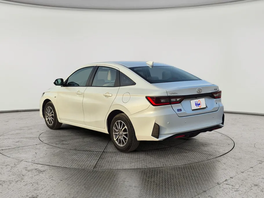 تويوتا يارس Y 2023 