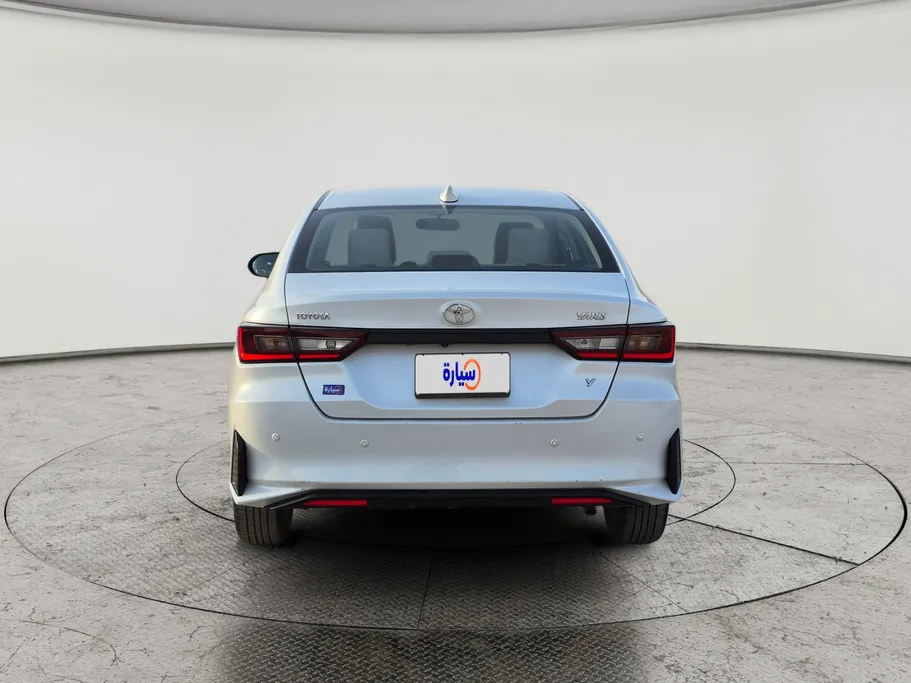 تويوتا يارس Y 2023 