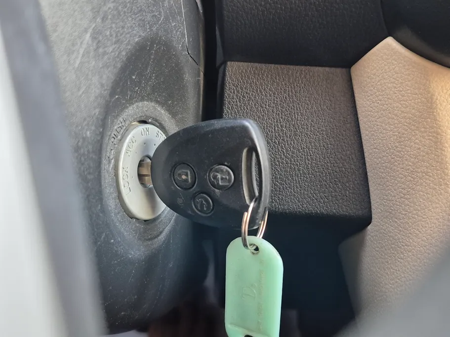 تويوتا يارس Y 2023 