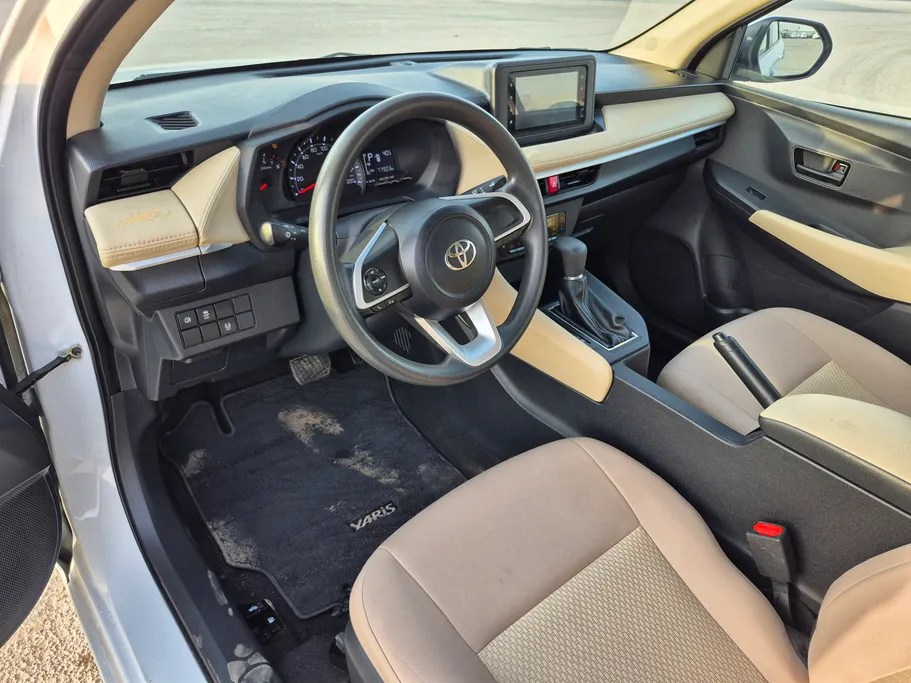 تويوتا يارس Y 2023 