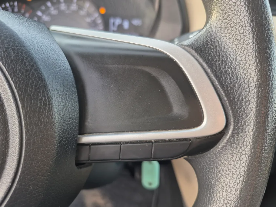 تويوتا يارس Y 2023 