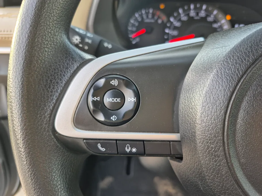 تويوتا يارس Y 2023 