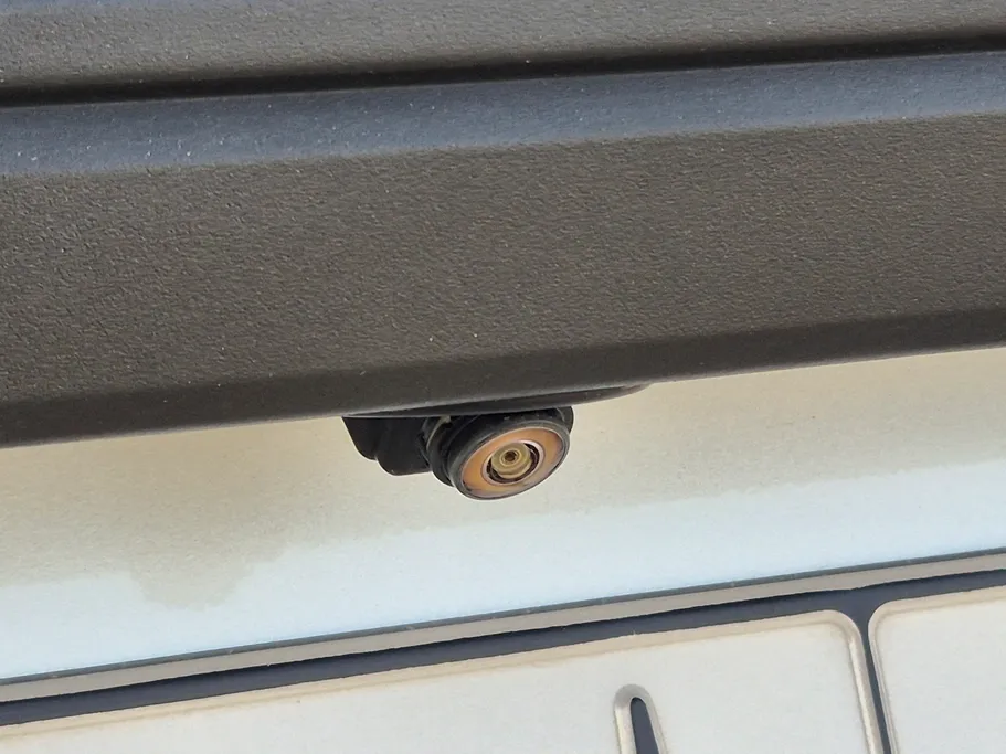 تويوتا يارس Y 2023 