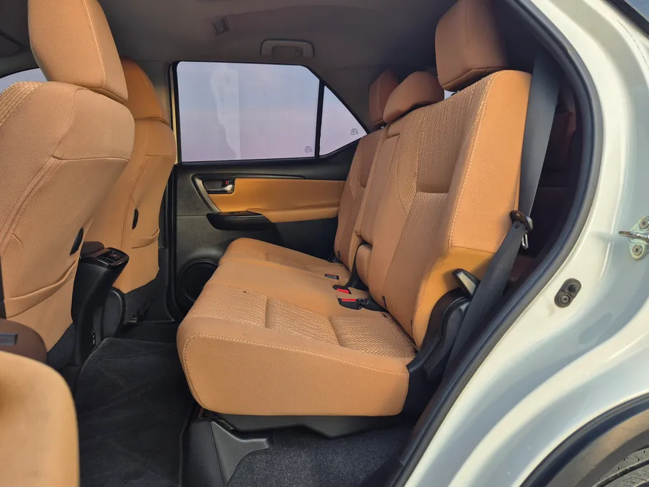 تويوتا فورتشنر GX2 4x4 2021 