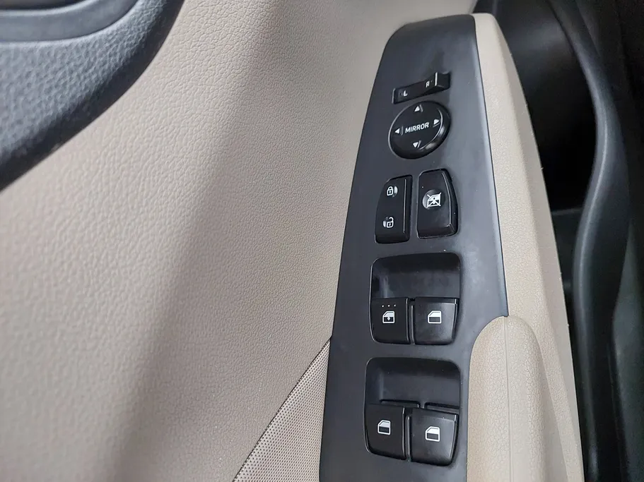 2023 Hyundai Accent Smart 