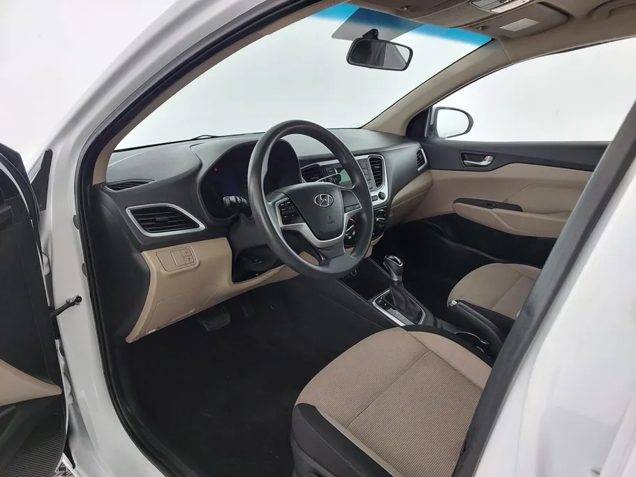 2023 Hyundai Accent Smart 