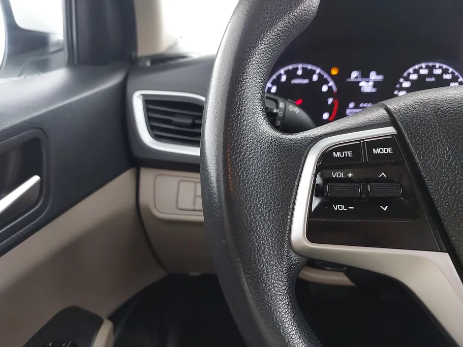 2023 Hyundai Accent Smart 