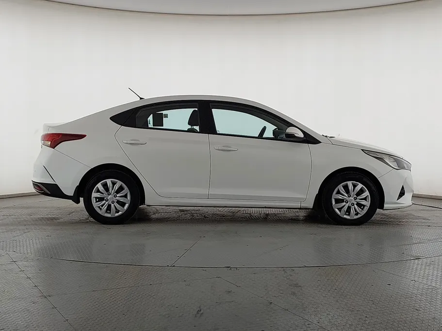 2023 Hyundai Accent Smart 