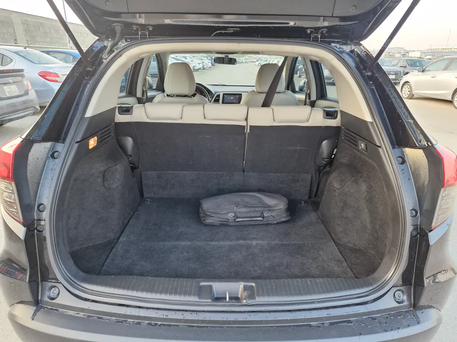 هوندا HR-V LX 2021 