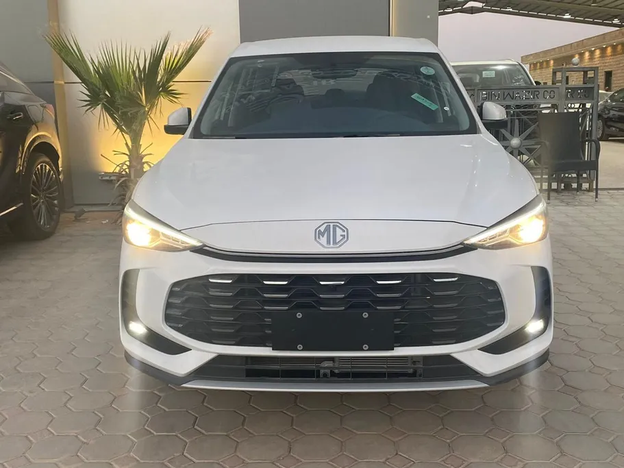 ام جي ZS STD 2025 