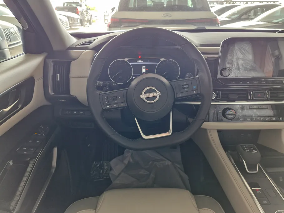 نيسان باثفندر SV 2023 