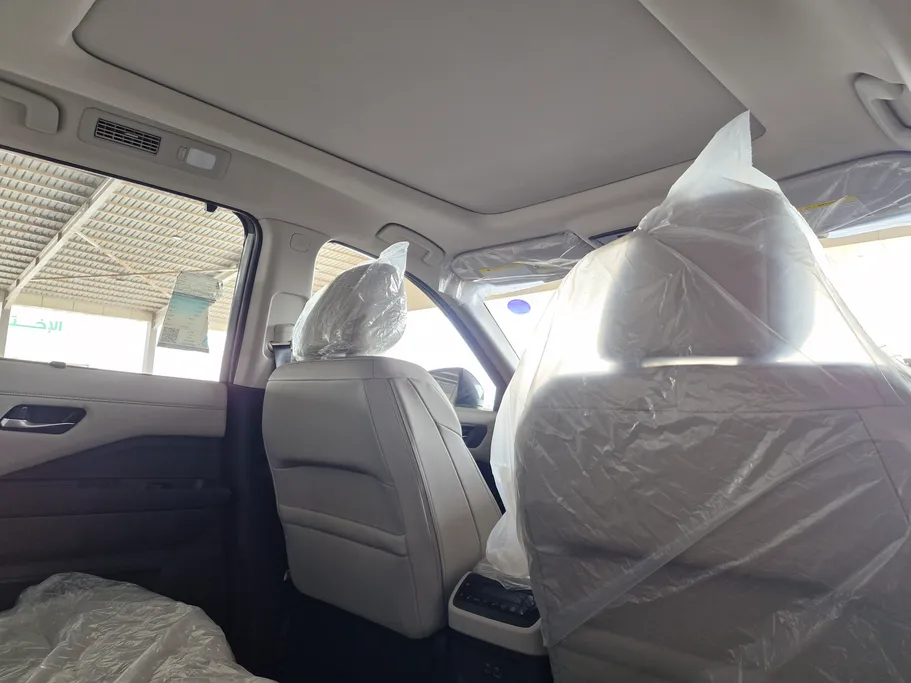 نيسان باثفندر SV 2023 