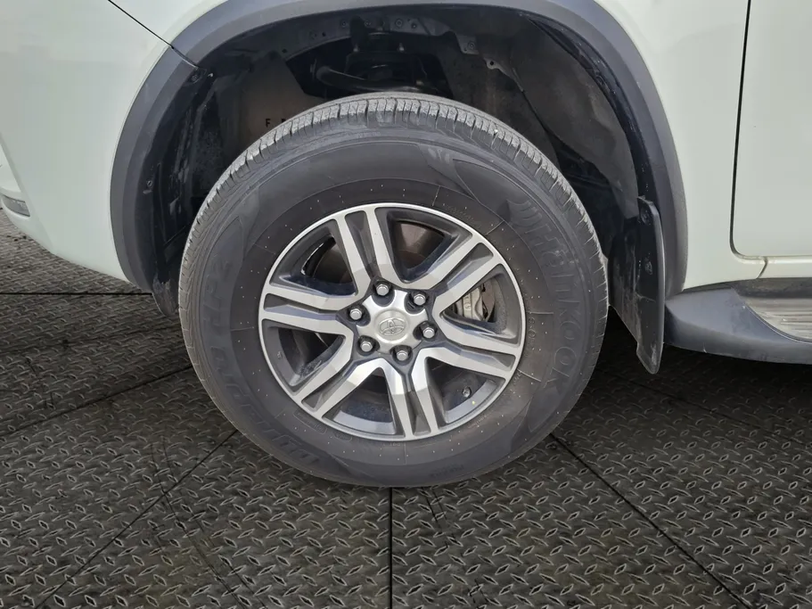 2021 Toyota Fortuner GX2 4x4 