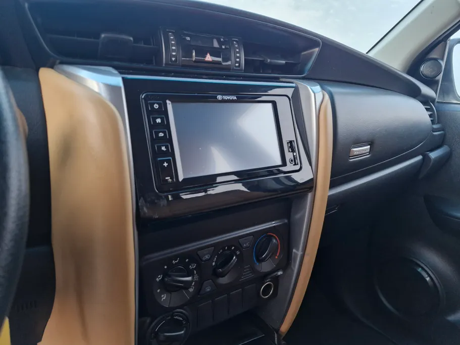 2021 Toyota Fortuner GX2 4x4 