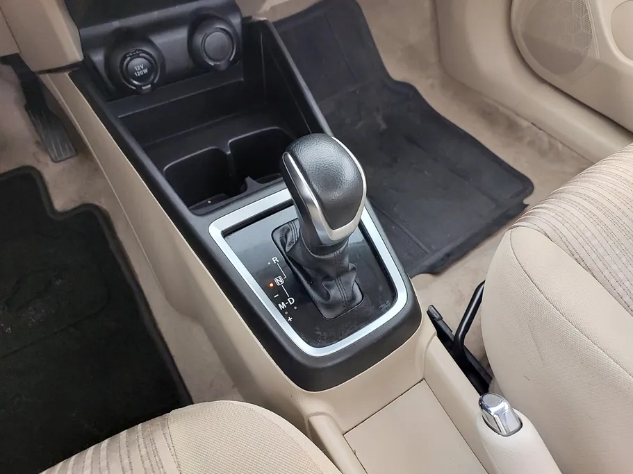 سوزوكي ديزاير GLX 2024 