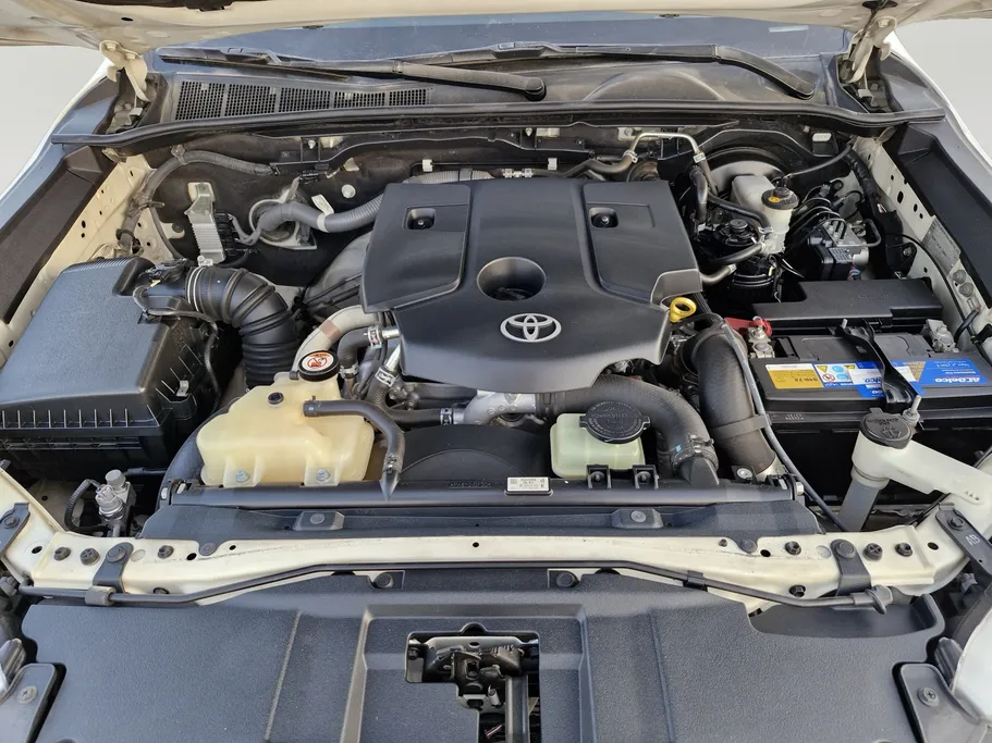 تويوتا هايلكس DC 4x2 Diesel 2022 