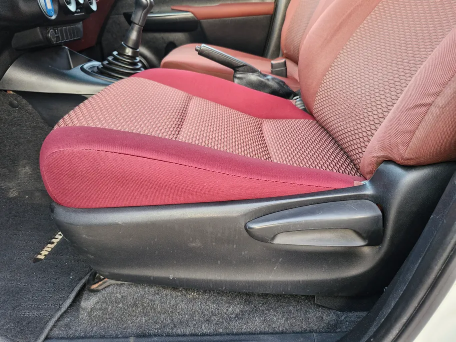 تويوتا هايلكس DC 4x2 Diesel 2022 