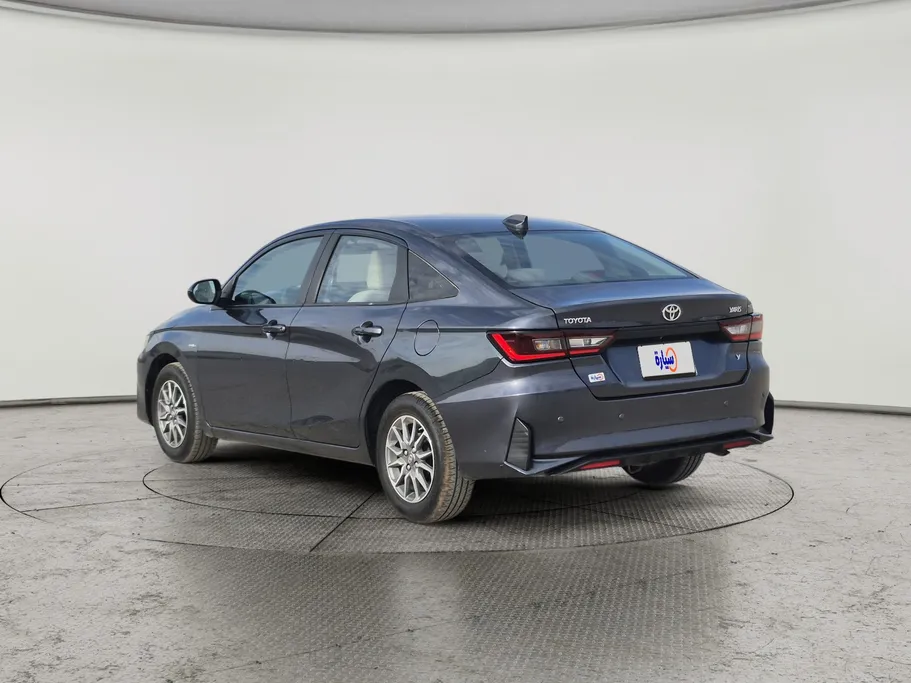 2023 Toyota Yaris  Y 