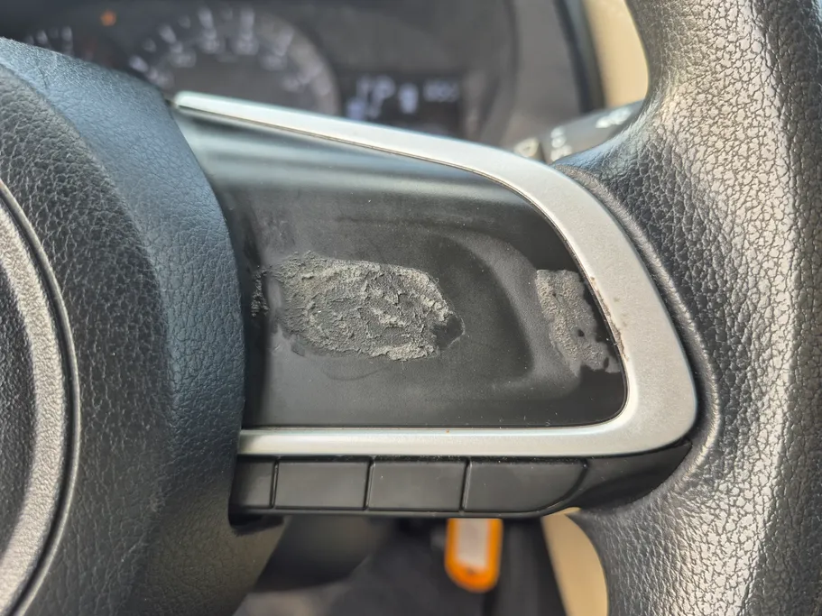 2023 Toyota Yaris  Y 