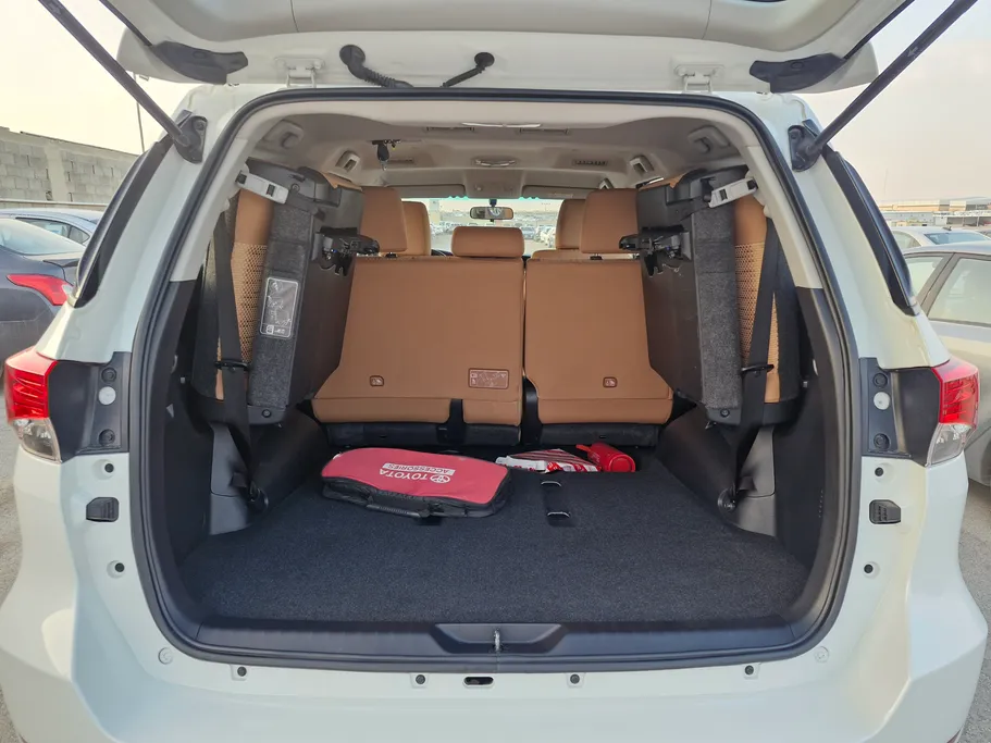 2023 Toyota Fortuner GX2 