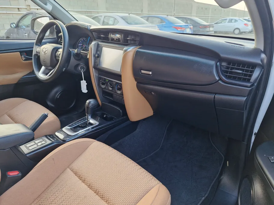 2023 Toyota Fortuner GX2 