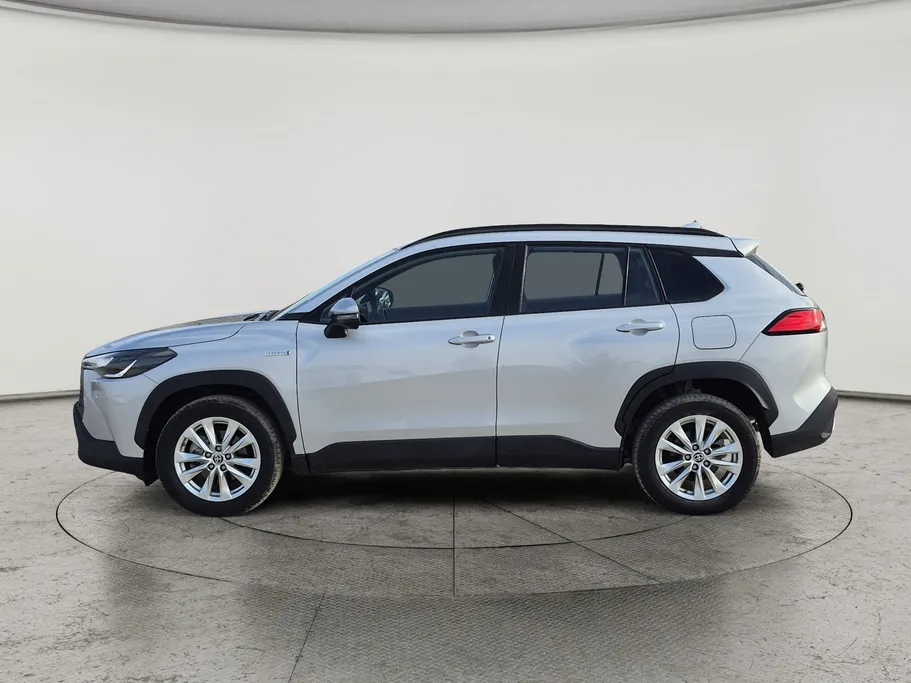 2024 Toyota Corolla Cross XLE 